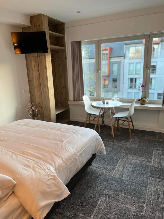Nieuwe Kamer In Centrum Brugge Met Badkamer ! Екстериор снимка