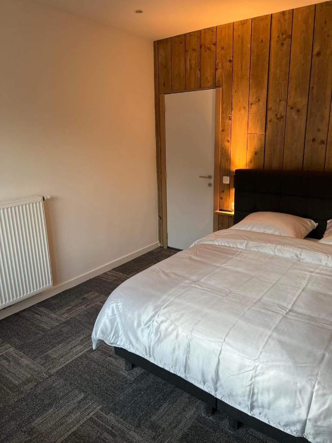 Nieuwe Kamer In Centrum Brugge Met Badkamer ! Екстериор снимка